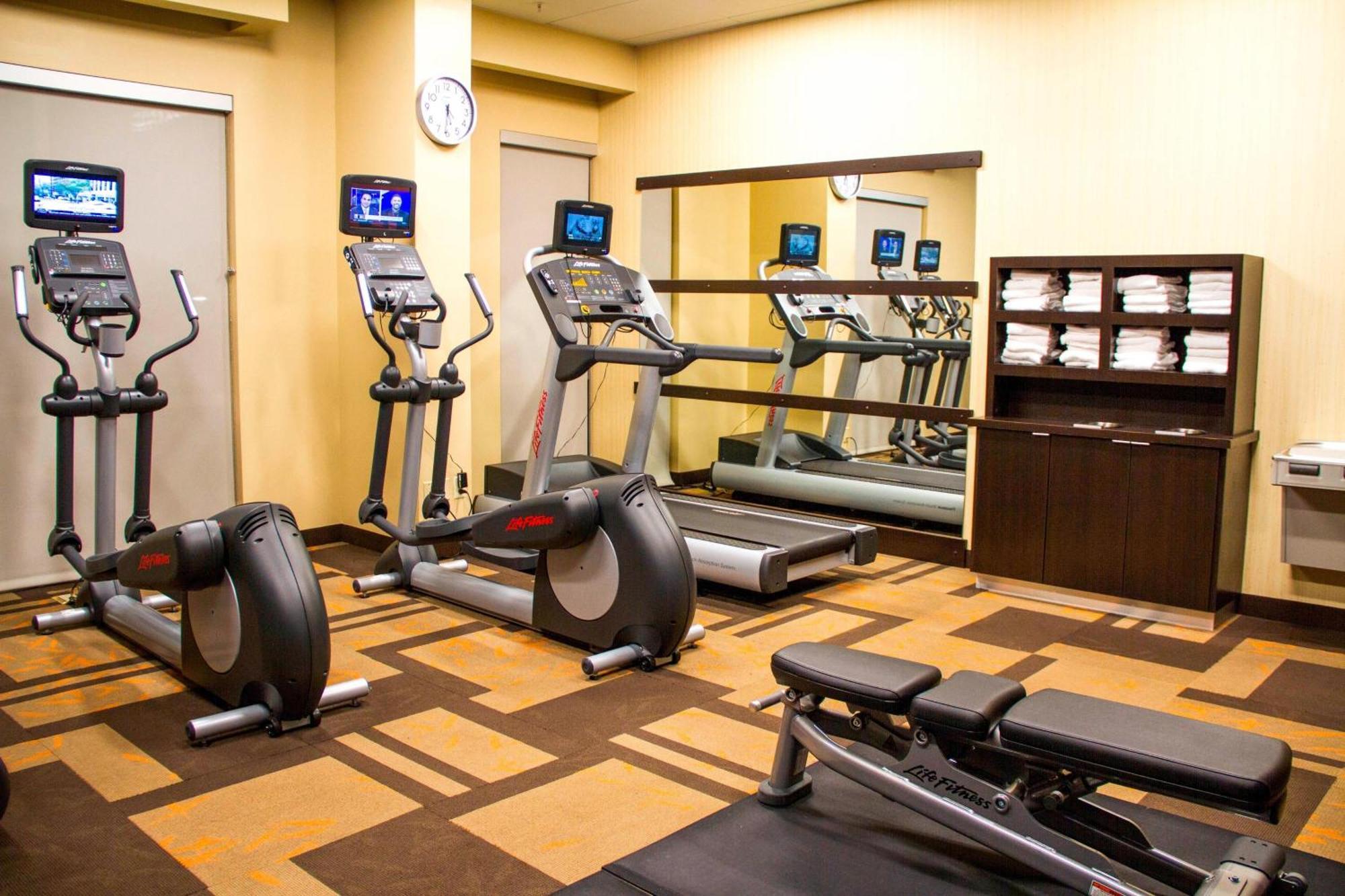 Courtyard By Marriott Fort Walton Beach-West Destin Exterior photo